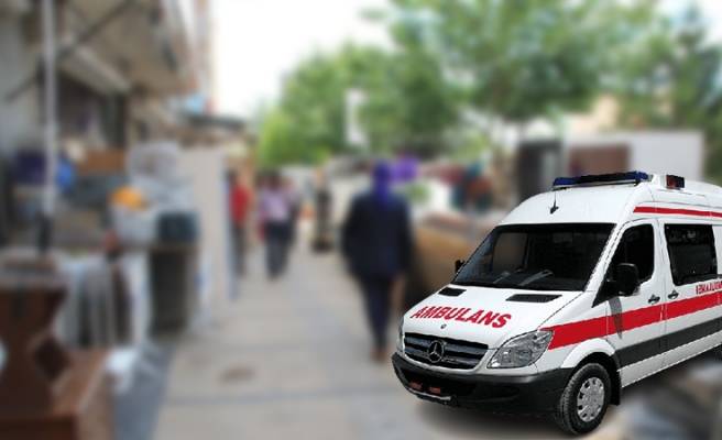 Eyyübiye'de spot pazarı önünde kavga! 1’i kadın 3 yaralı