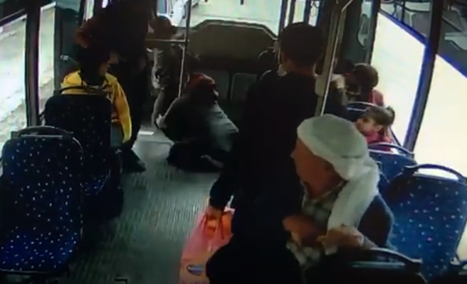 Şanlıurfa'da kadının elinden kaptığı telefonu çaldı!