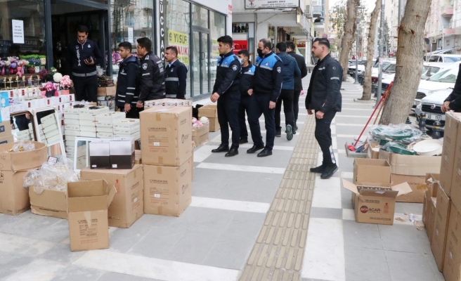 Haliliye'de kaldırım işgaline yönelik denetim
