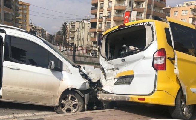 Haliliye’de zincirleme kaza!