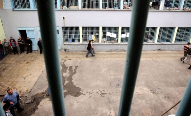 Şanlıurfa'da tutuklular zehirlendi!