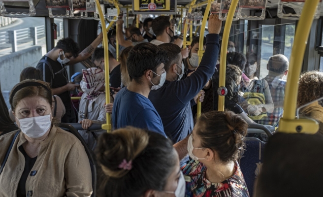 AFAD çalışanlarına ücretsiz toplu taşıma!