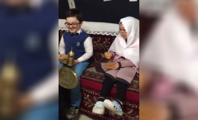 Yaşlılar Haftası'nda Urfalı miniklerden anlamlı etkinlik