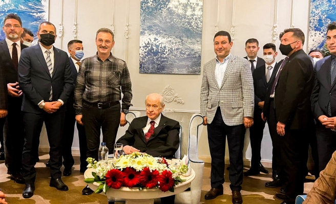 Özyavuz, MHP lideriyle bir araya geldi