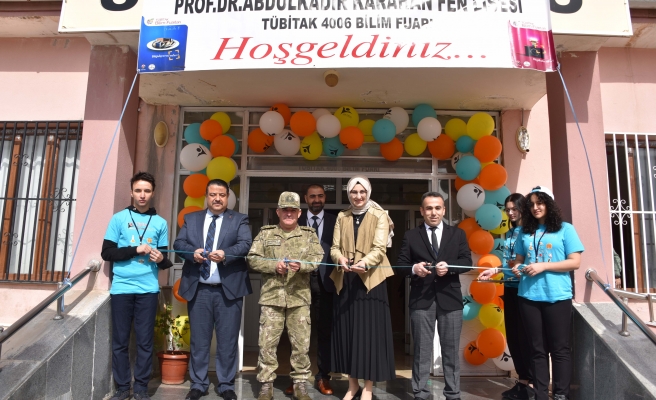 Siverek’te lise öğrencilerinden bilim fuarı