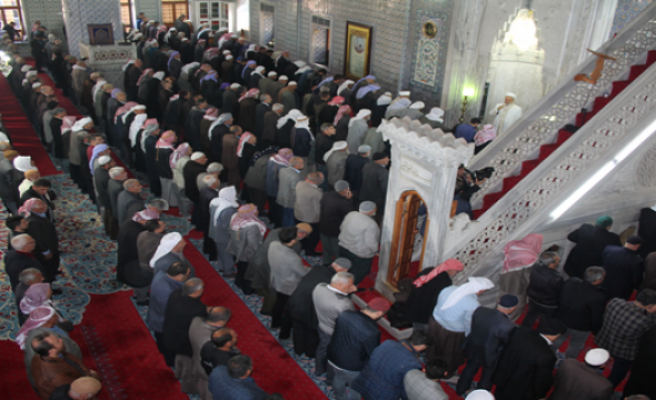 Şanlıurfa’da hatimle teravih kılınacak camiler belli oldu
