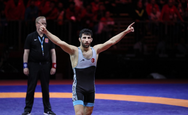 Urfalı milli sporcudan altın madalya!