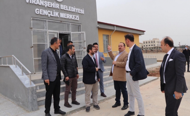 Başkan Ekinci Viranşehir’de gençliğe yeni yatırımlar için destek istedi