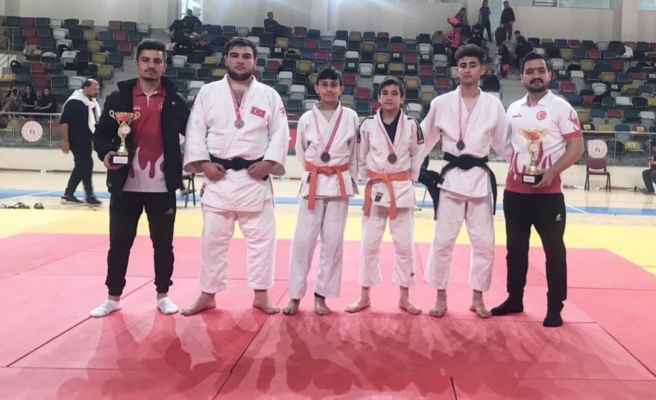 Uluslararası turnuvada Urfalı judoculardan 2 kupa