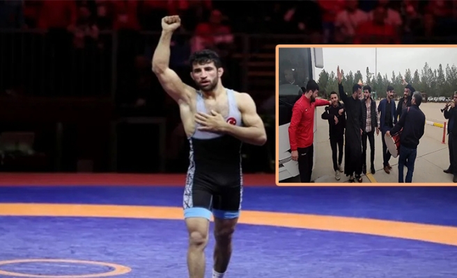 Memleketinde coşkuyla karşılandı