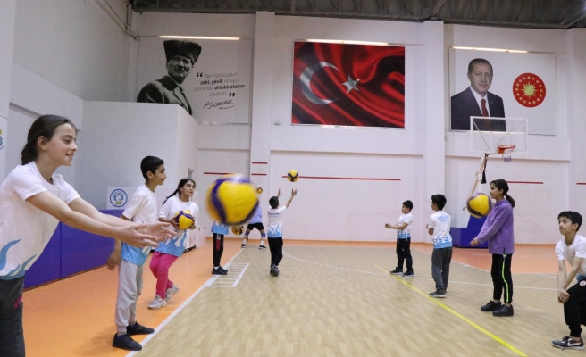 Haliliye’de gençlere spor yapma alışkanlığı kazandırılıyor