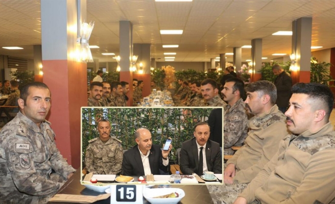 Aktaş ve Erin sahuru Telabyad’daki polislerle yaptı