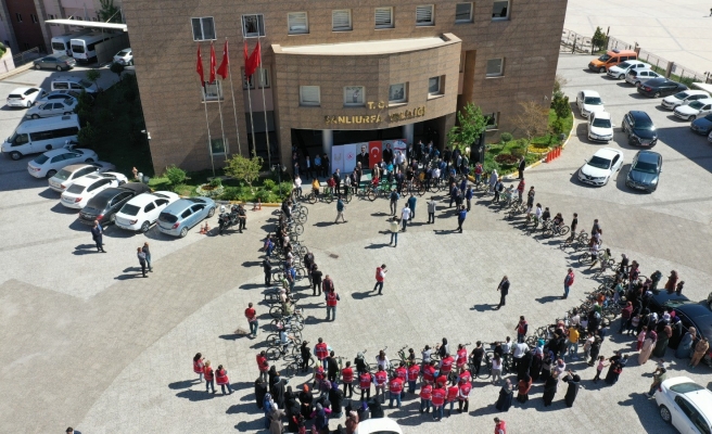 Yetim çocuklar bisikletlerine kavuştu
