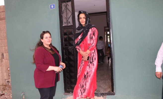 Evi yanan ailenin ihtiyaçları giderildi