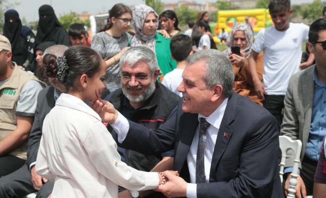Urfa’da yetim çocuklar için şenlik düzenlendi