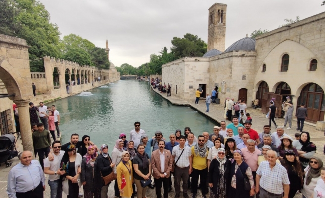Köprübaşı esnafı Kaymakam Taşkın eşliğinde Urfa’yı gezdi