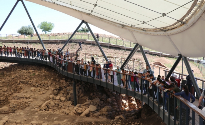 İlk kez Göbeklitepe’yi gördüler