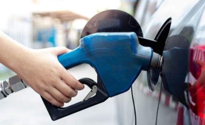 Akaryakıt fiyatlarında indirim bekleniyor!