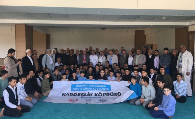 Kardeşlik Köprüsü bu kez Urfa’da gönülleri birleştirdi