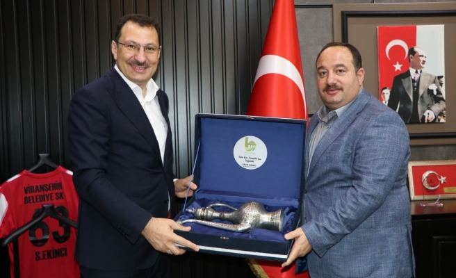 AK Partili Yavuz Viranşehir Belediyesini ziyaret etti