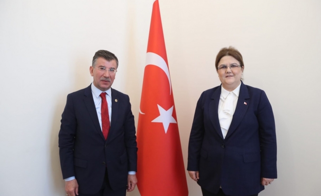 Urfalı vekil, Bakan Yanık’la görüştü