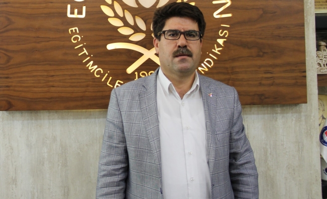 Coşkun: Darbe, millet iradesinin bir zümre tarafından gasp edilmesidir