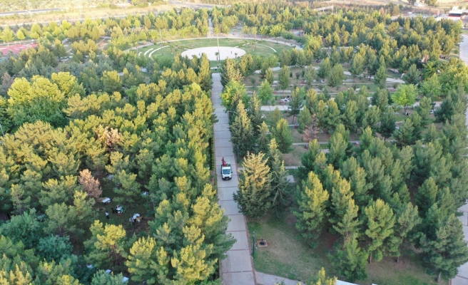 Büyükşehir’den kent genelinde ilaçlama çalışması