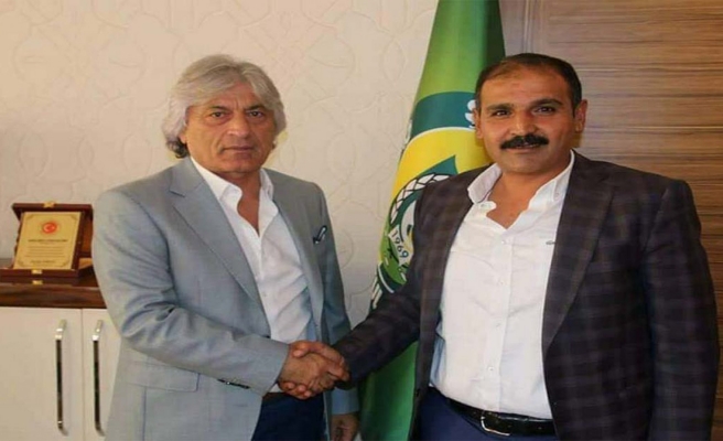 Şanlıurfaspor şampiyon hoca ile yeniden anlaştı!