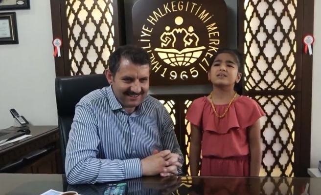 Urfalı kız çocuğu sesiyle büyüledi! Vali'den destek sözü...