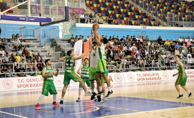 Şanlıurfa’da gençlerin basketbol turnuvası tamamlandı