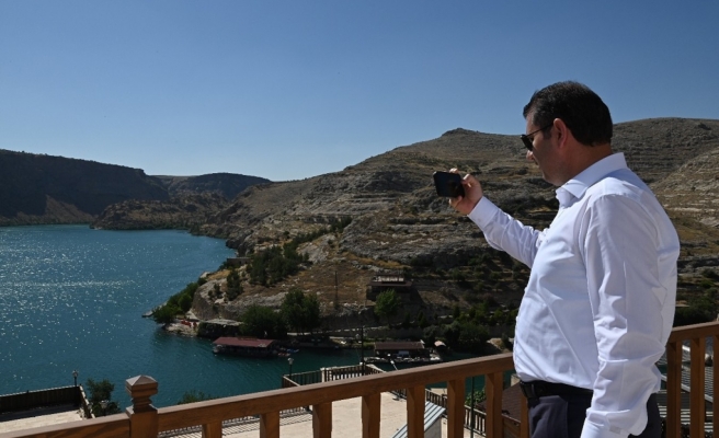 Vali Salih Ayhan ilçe temaslarını Halfeti ile sürdürdü