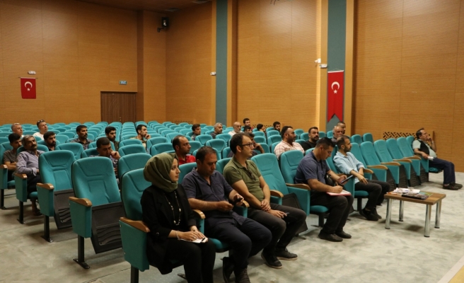 Pet Shop sahiplerine eğitim semineri