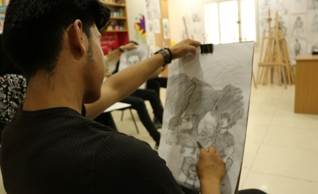 Urfa’da gençler sanat kurslarına ilgi gösteriyor