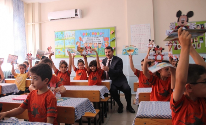 Öğrencilerin karne heyecanı!