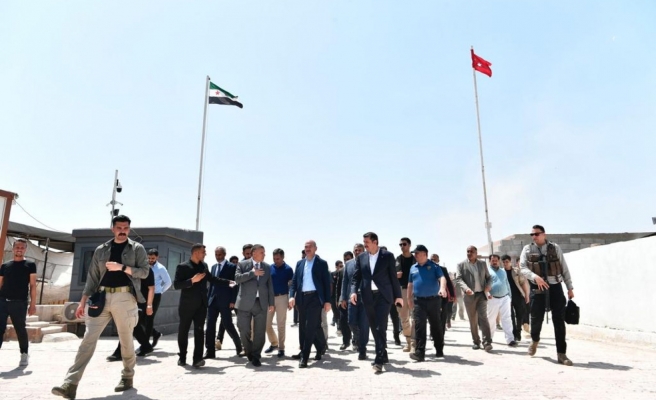 Bakan Soylu Barış Pınarı Bölgesi’nde