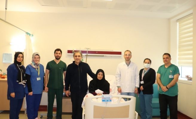 Kadının kalbinden 9 santimetre kist çıktı!