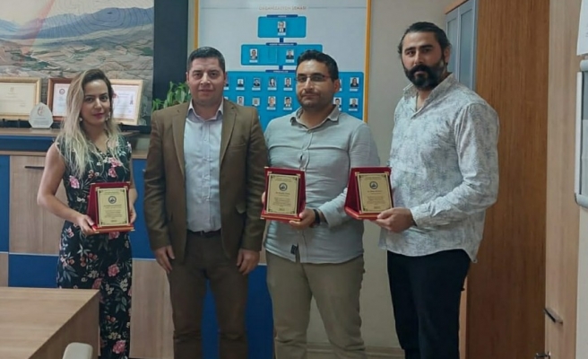 5 milyon liralık dolandırıcılığı önleyen personellere plaket verildi