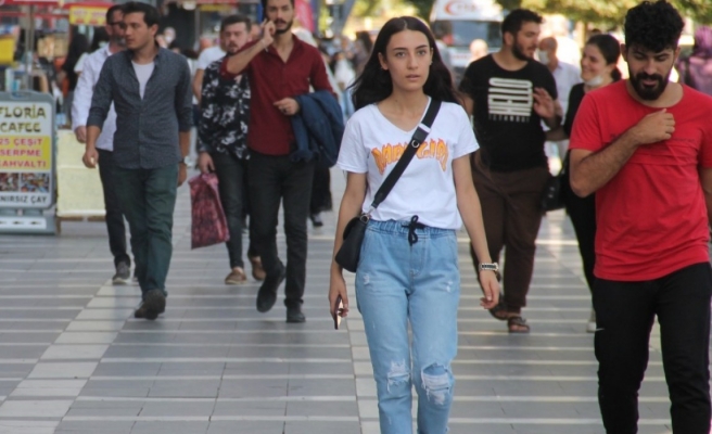 Vakıf üniversite ücretlerine dev zam!