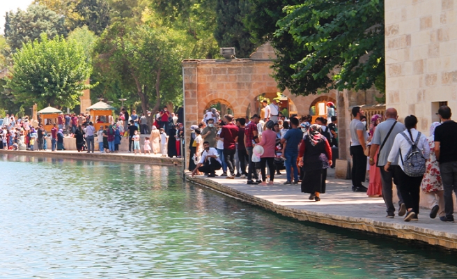 Kişi başına düşen vekil sayısı en az illerden biri Şanlıurfa