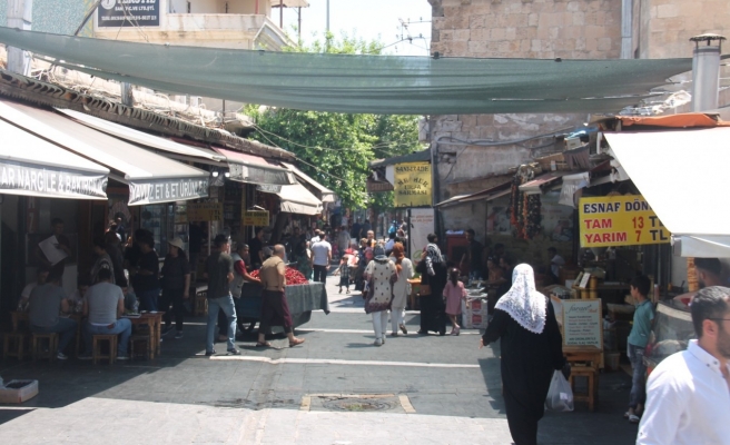 Zor günler geçiren esnafın umudu Kurban Bayramı