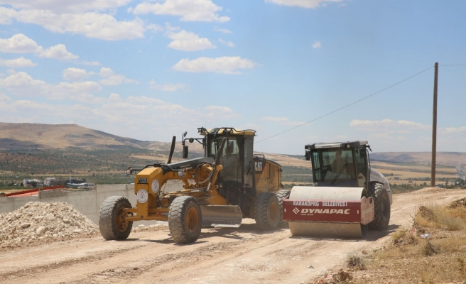 Karaköprü'de iki mahallede stabilize yol çalışması yapıldı