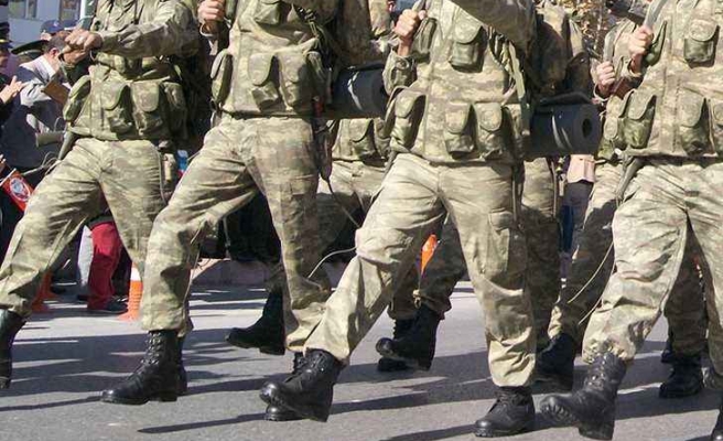 Bedelli askerlik bekleyenlere kötü haber