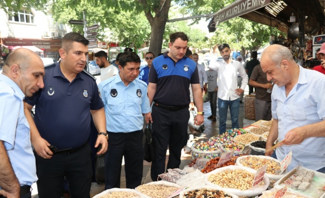 Büyükşehir zabıtadan bayram öncesi fiyat denetimi