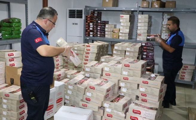 Haliliye’de bayram öncesi tarihi geçmiş ürünler ele geçirildi!