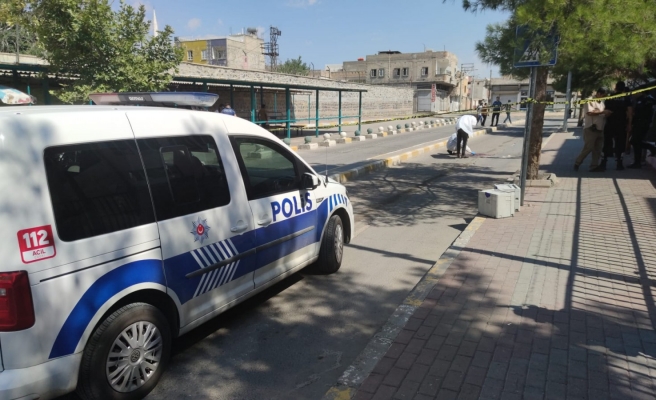 Cezaevi önünde silahlı saldırı!