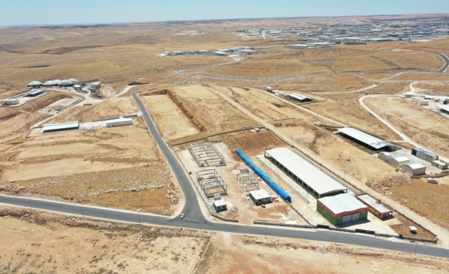 Şanlıurfa’da 20 kilometrelik yolun alt ve üst yapısı güçlendirildi