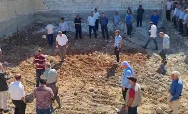 Belediyeye ait arsaya taziye evi yapmaya kalktı! Esnaf ve mahalleli tepki gösterdi