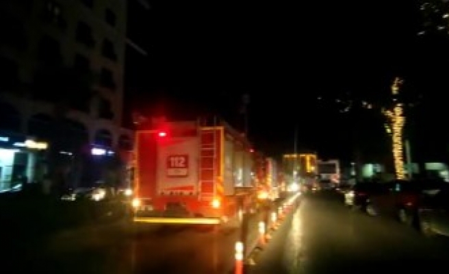 Urfa'da sanatçıların kaldığı otelde yangın! 23 yaralı -EK