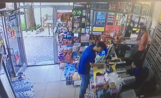 Büfedeki silahlı saldırı anı kamerada!