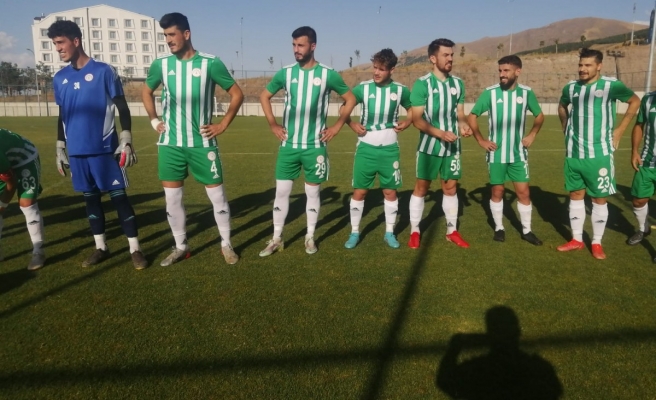 Karaköprü’den hazırlık maçında 3 gollü galibiyet!